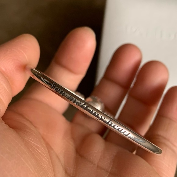 Authentic Pandora Limited Edition You Melt My Heart Bangle Bracelet EUC - Picture 12 of 13